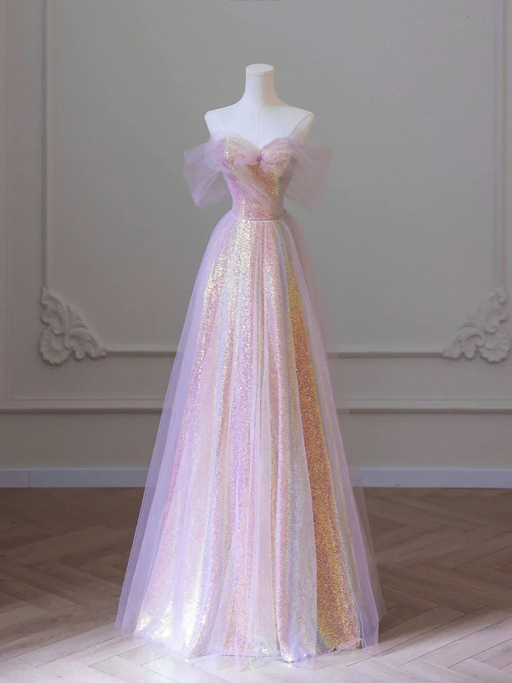 Abito lungo da sera lucido in tulle con paillettes, linea a trapezio con spalle scoperte Y1416