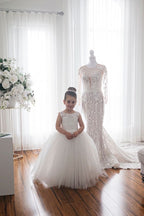 BMbridal Ivory Tulle Flower Girl Dress Ball Gown With Bow Knot