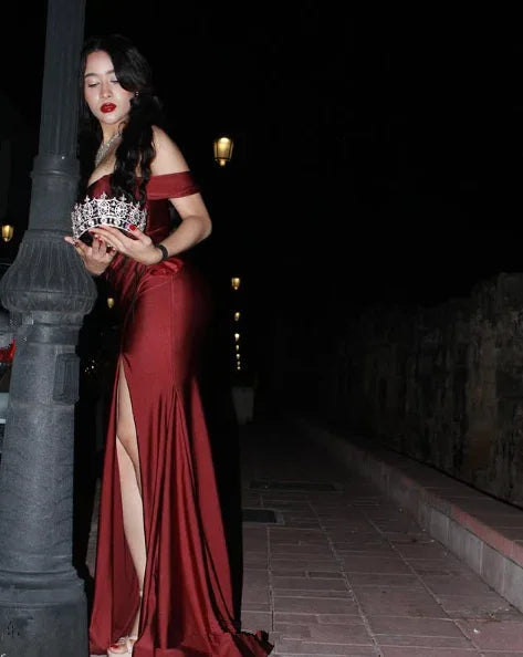 Elegante abito da sera color bordeaux con spacco a sirena, abito formale per ballo di fine anno Y8414