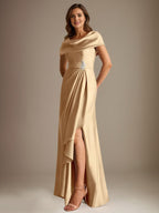 Robe de mère de la mariée en satin extensible, longueur au sol, coupe en A avec encolure dégagée et volants en cascade