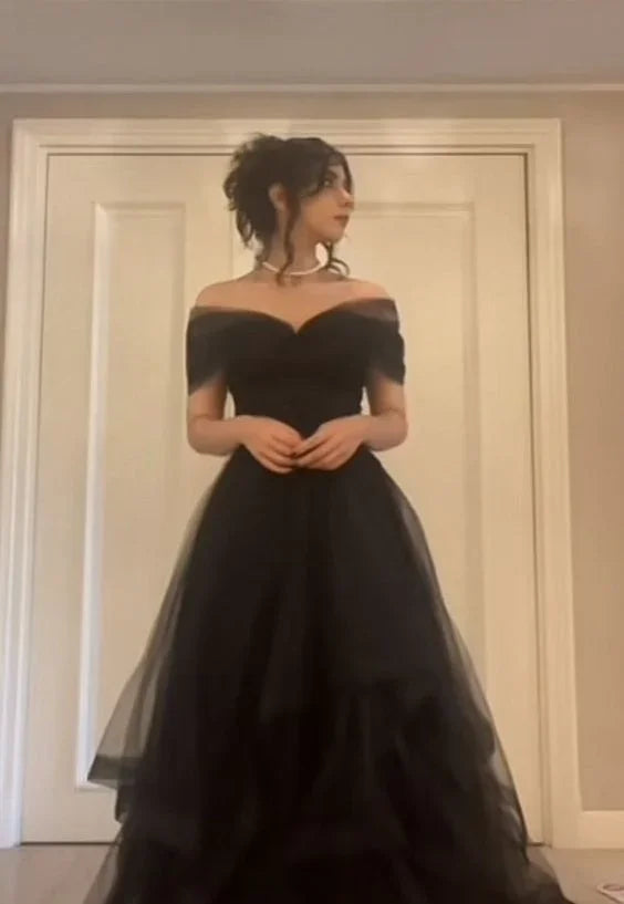 Abito lungo nero da sera con spalle scoperte in tulle, abito formale nero per laurea Y7351