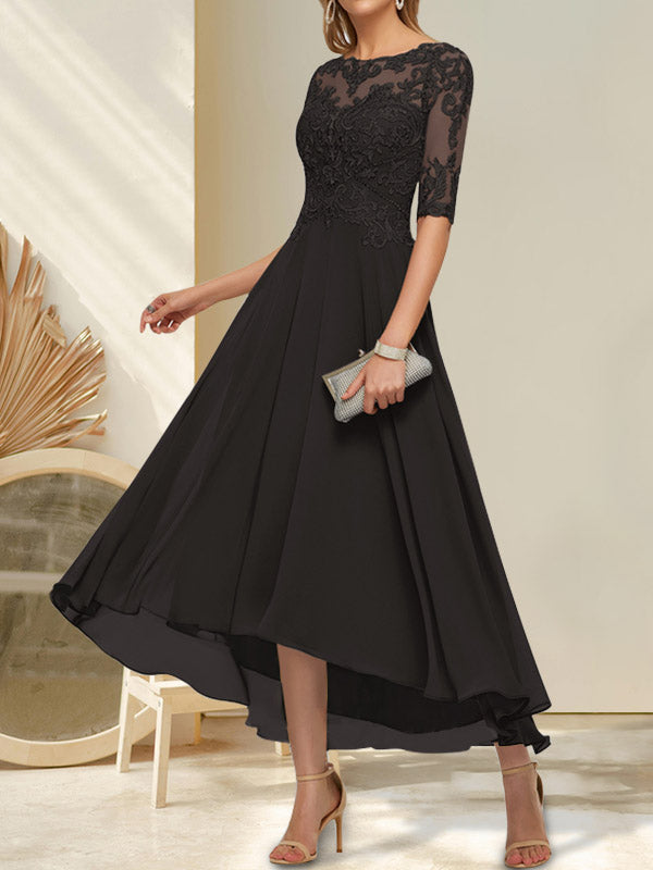 Robe de mère de la mariée en mousseline et dentelle, ligne A, col bateau illusion, asymétrique, ornée de perles et de paillettes
