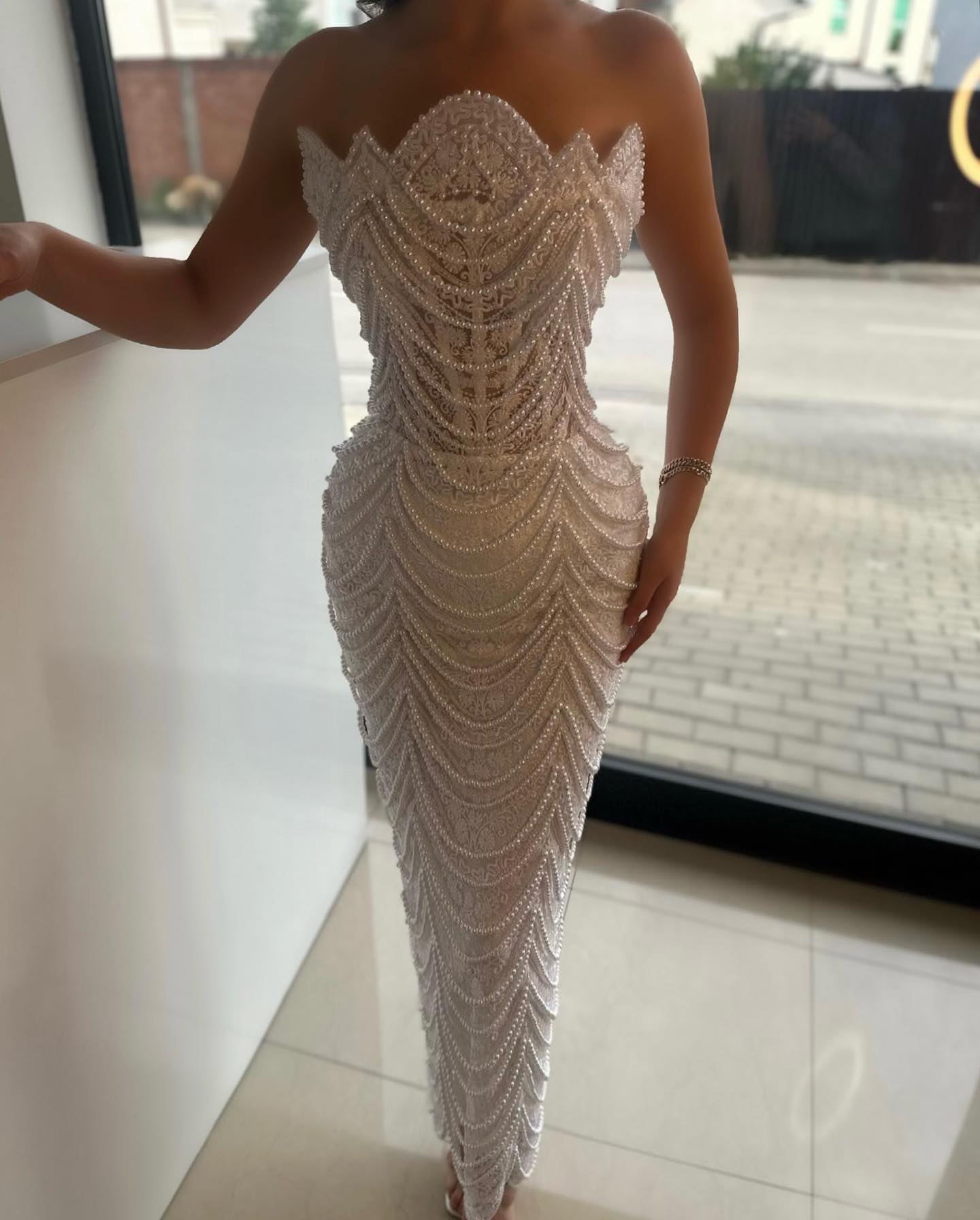 Luxury Strapless Sheath Lace Pearl Prom Dress Mermaid Floor