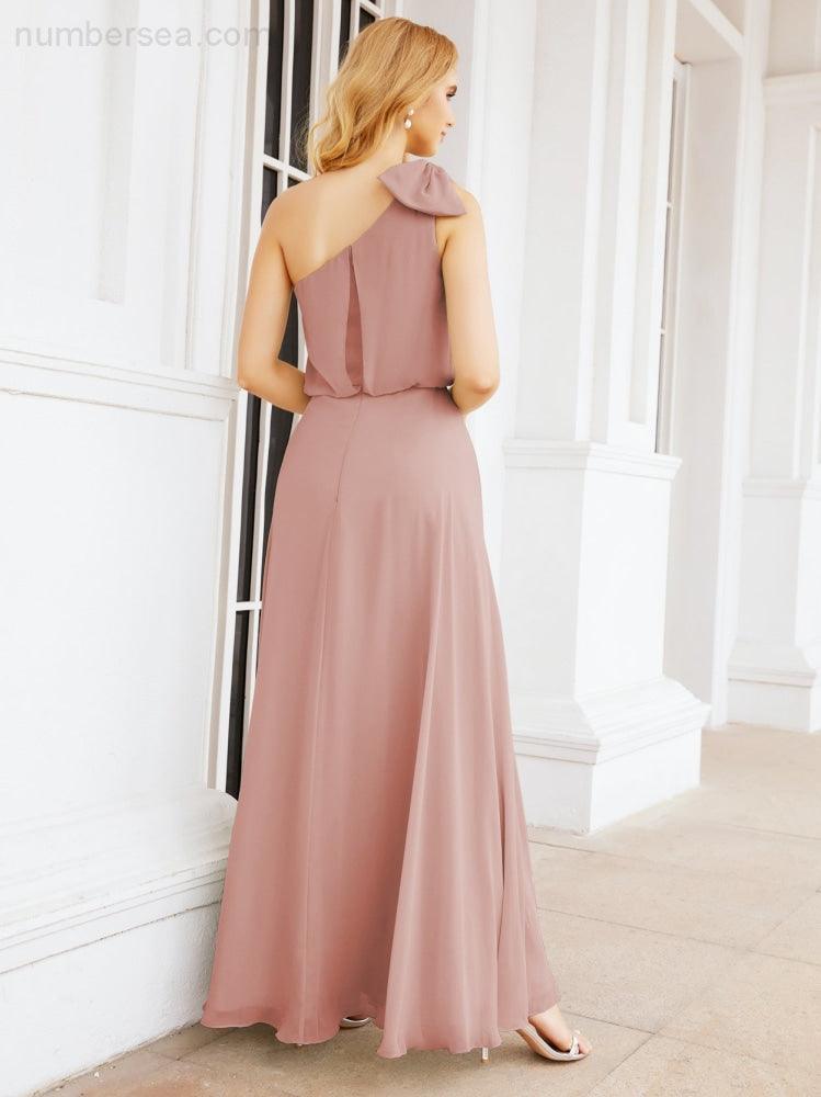 Robe de mariée longue asymétrique en mousseline à volants, sans manches et fendue sur le côté, modèle 28057