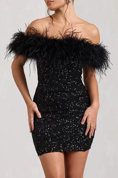 It's Show Biz – Figurbetontes Minikleid mit Pailletten und Federbesatz 