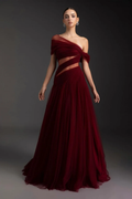 Glamorous One Shoulder Sleeveless Long Prom Tulle Dress With Pleated Details