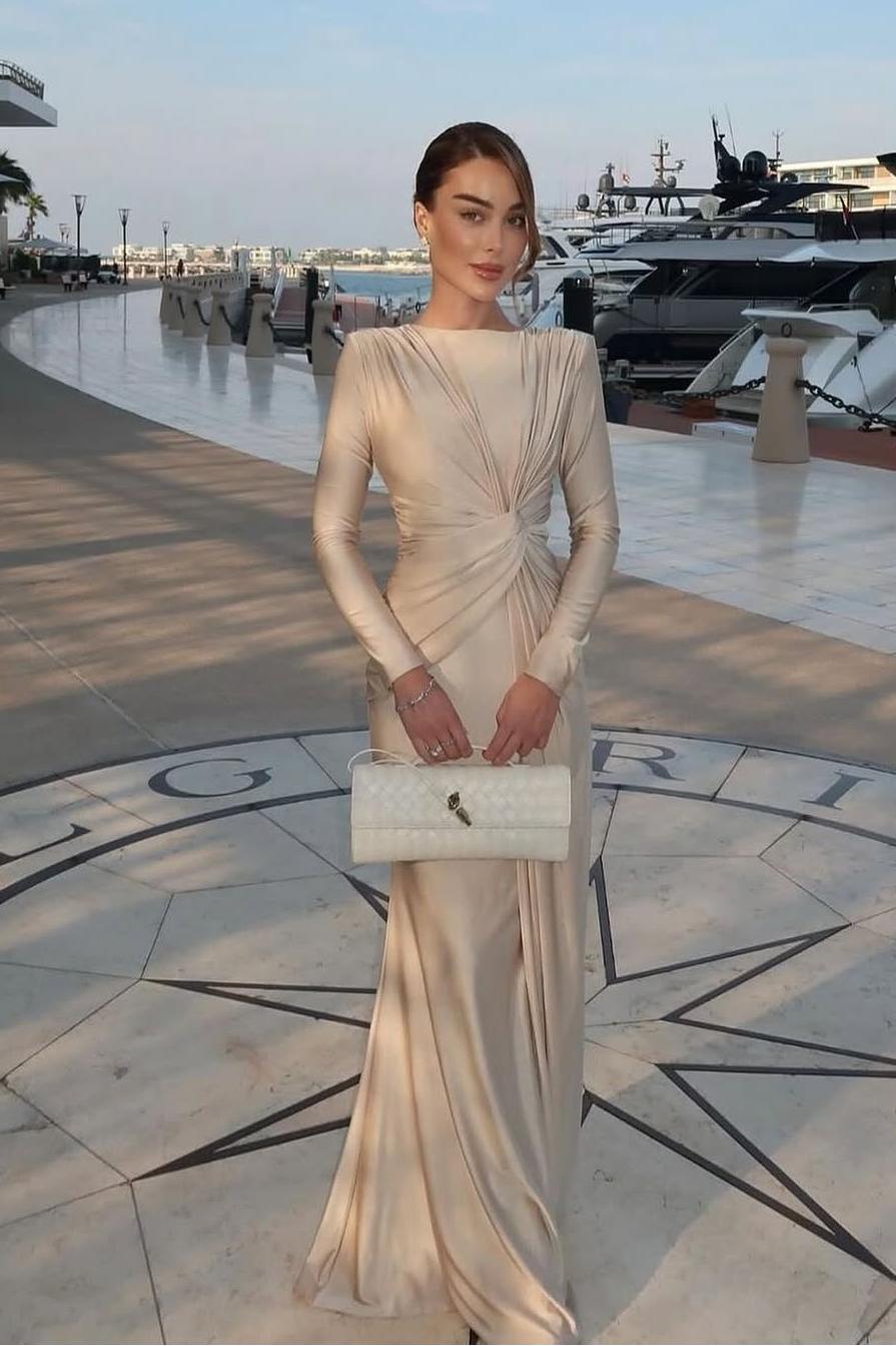 Chic Jewel Long Sleeves Mermaid Prom Dress With Pleated