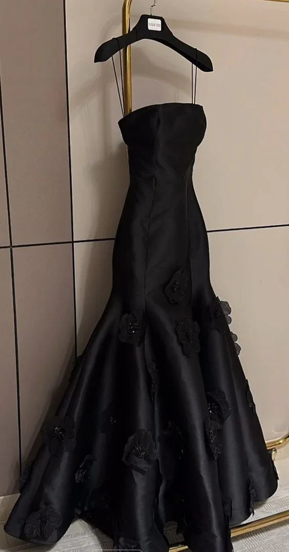 Abito da sera nero senza spalline a sirena con fiori Abito formale per ballo Y7459