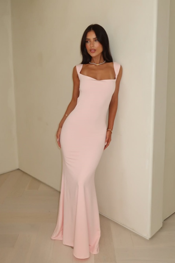 Stunning Straps Sleeveless Long Mermaid Prom Dress With Pleated