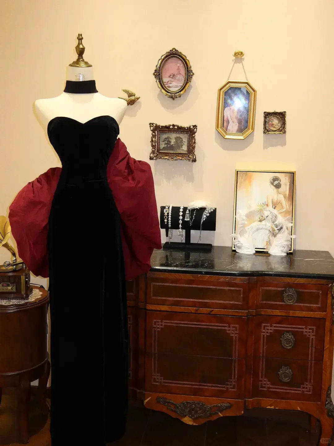 Abito da sera elegante nero e bianco a sirena con spalle scoperte Abito da ballo Y8598