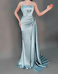 Robe de bal sirène en satin bleu élégant à fines bretelles spaghetti ornée de perles Y8537
