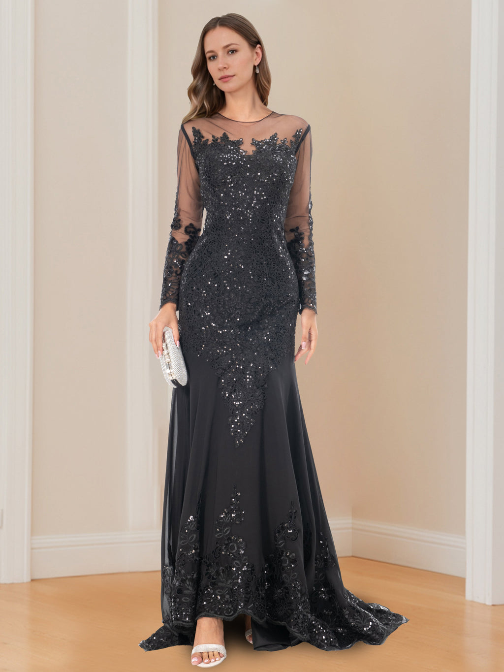 Long Sleeve Scoop Neck Mermaid Trumpet Mother Of The Bride Dress With Applique