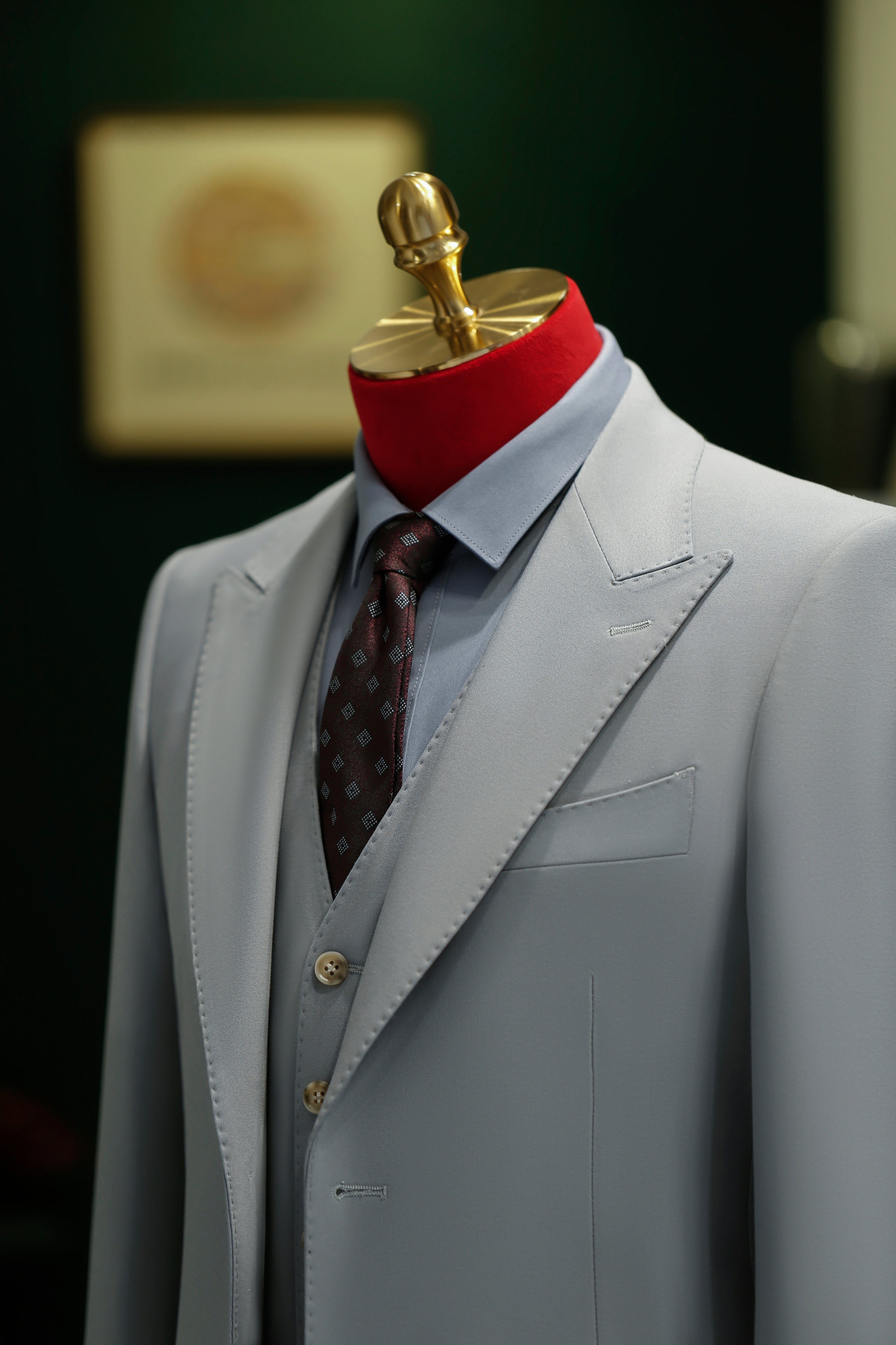 Completo in Lana Grigio Chiaro a Tre Pezzi con Blazer, Gilet e Pantaloni Su Misura