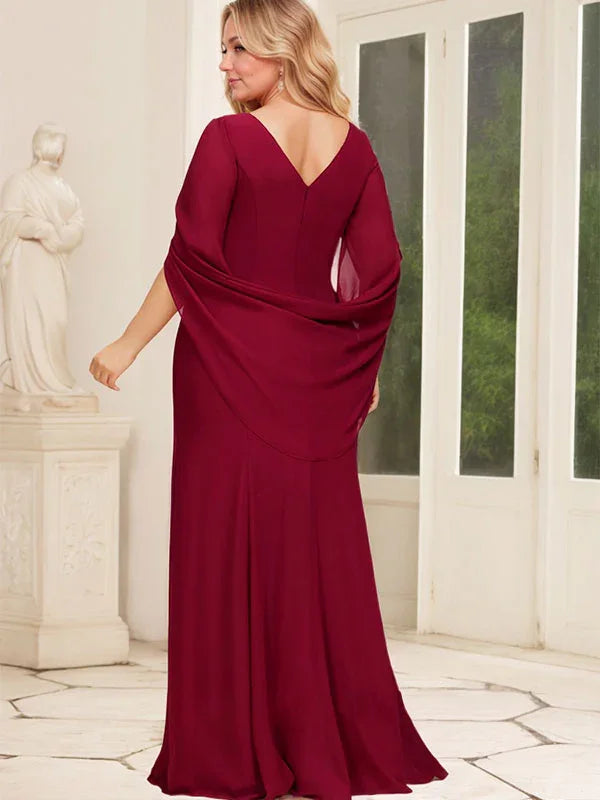 Trompeten-/Meerjungfrauen-Bootsausschnitt bodenlanges Chiffonkleid für die Brautmutter mit Faltenwurf