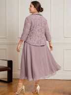 Robe de mère de la mariée en dentelle et mousseline, longueur thé, coupe en A avec encolure dégagée