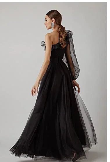 Abito da sera in tulle bordeaux monospalla S17925