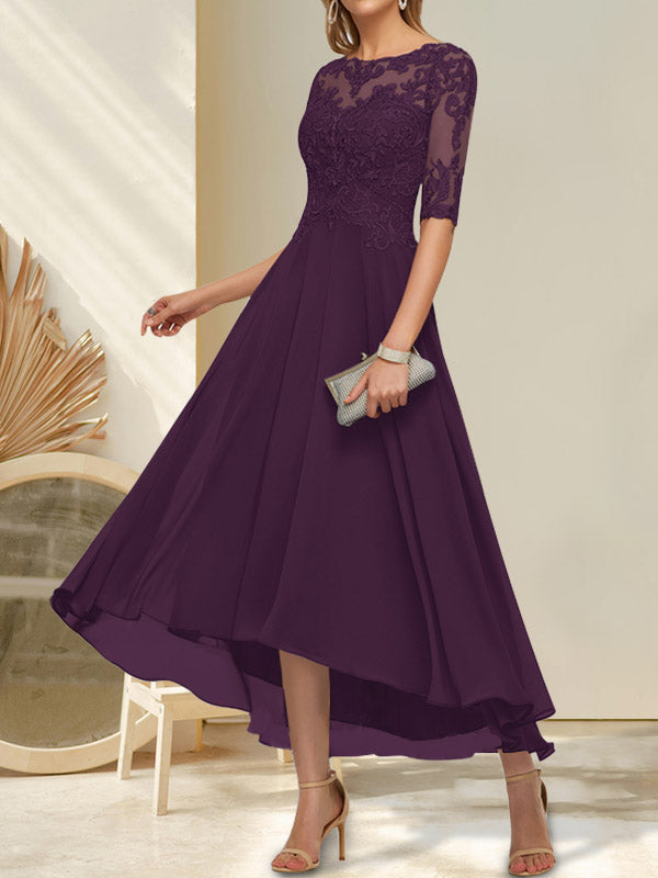 Robe de mère de la mariée en mousseline et dentelle, ligne A, col bateau illusion, asymétrique, ornée de perles et de paillettes