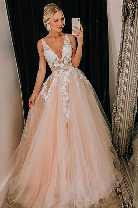 Vestido de noche de tul con escote en V y hombros descubiertos en forma de A
