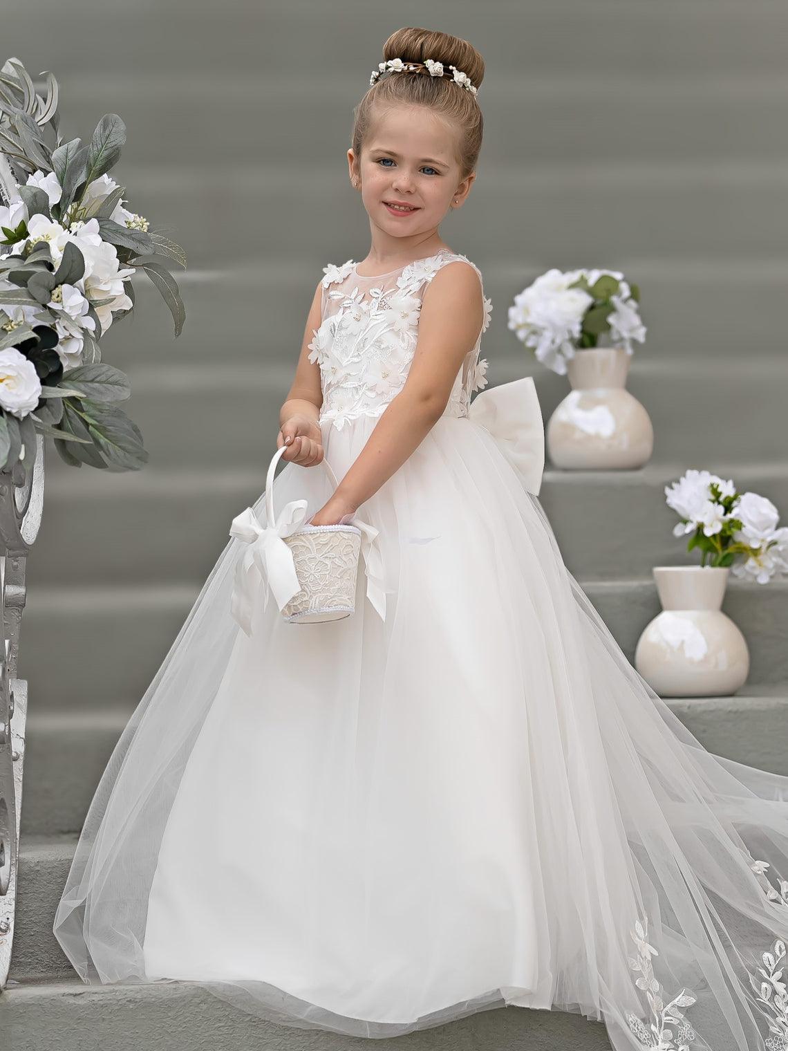 Sleeveless Princess Flower Girl Dress With Detachable Train And Beaded Lace