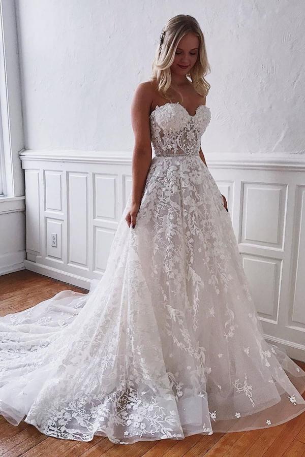 Vintage Floor Length Long A Line Wedding Dress With Sweetheart Lace
