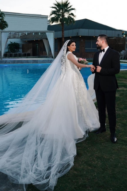 Abito da sposa a linea ad A, incantevole, senza maniche, con scollo a V, in tulle lungo fino a terra con applicazioni