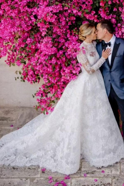 Abito da sposa a linea ad A, maniche lunghe, scollo quadrato, lunghezza fino a terra, in tulle con schiena scoperta e pizzo