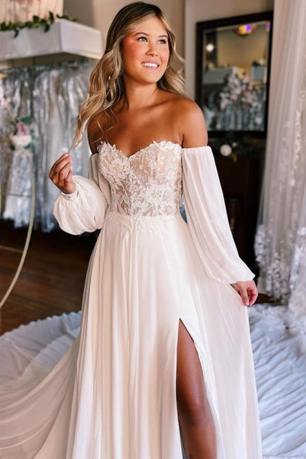 Robe de mariée en taffetas à manches longues, décolleté en cœur, fente avant, avec dentelle