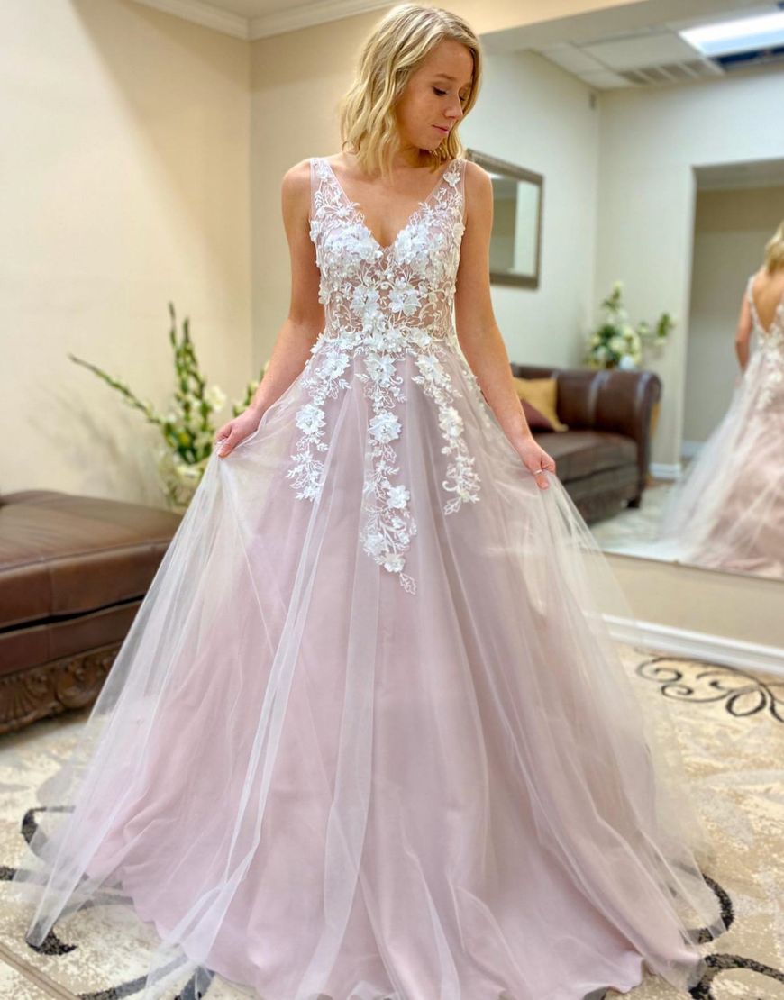 A -Line Floor Length Prom Evening Dress With Appliques