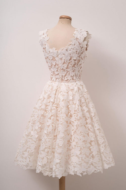 Vestidos de Regresso a Casa em Renda Marfim com Corte em A, Decote Quadrado, Vestido Curto de Baile