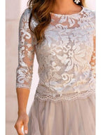 Elegant Knee Length A Line Mother Of The Bride Dress With Scoop Neck