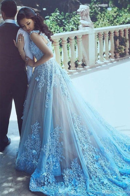 Vestido de novia de tul azul sin mangas, corte A, cola capilla cuadrada