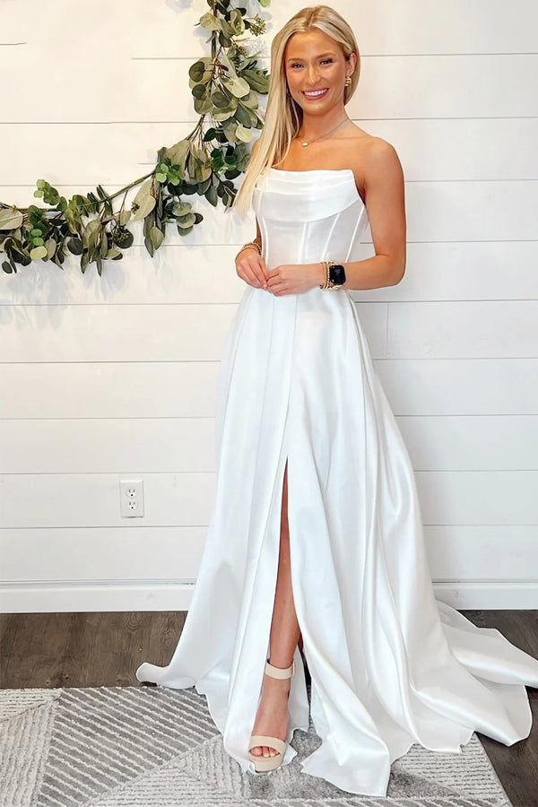 Vestido de novia blanco sin tirantes de corte A Vestidos de novia sencillos