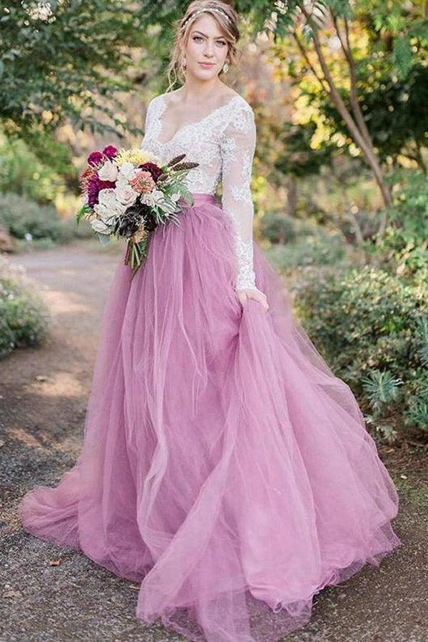 Vestido de novia de tul rosa con escote en V, mangas largas y apliques de encaje