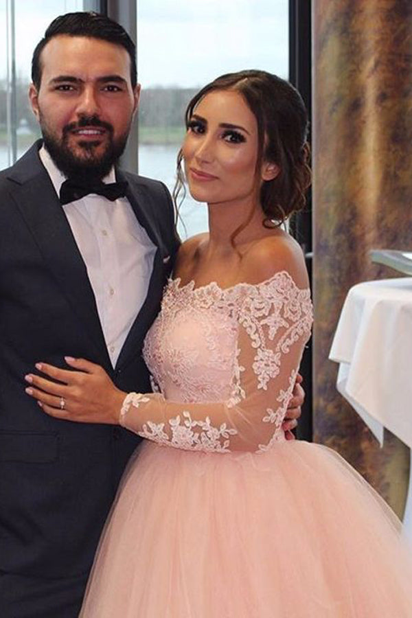 Vestido de novia rosa ruborizado con hombros descubiertos, manga larga y corte A