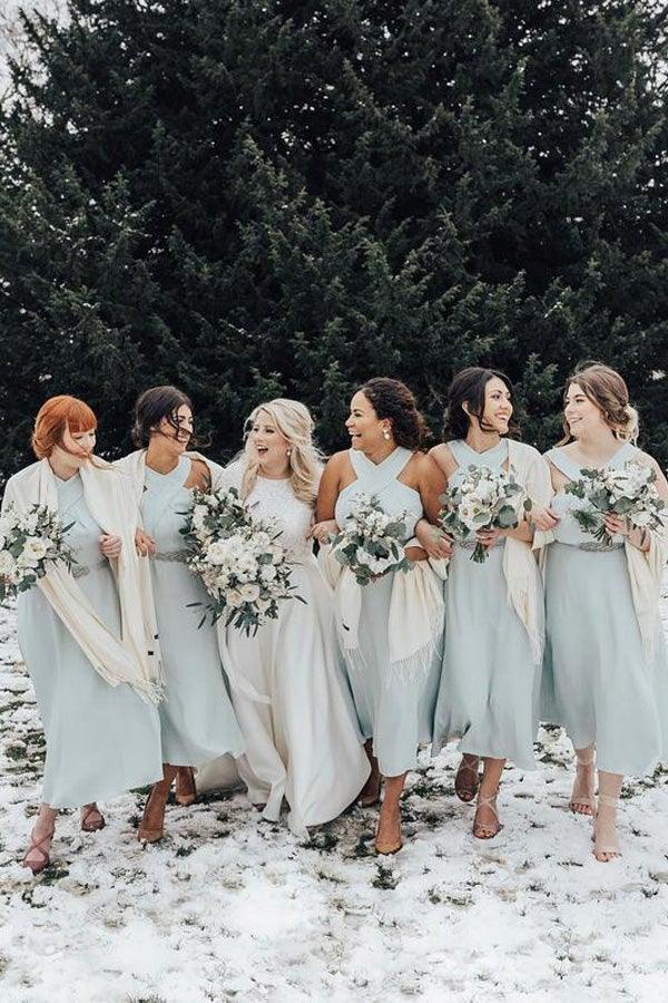 Abito da damigella d'onore senza maniche in chiffon plissettato a linea ad A con collo all'americana e lunghezza al tè BD085