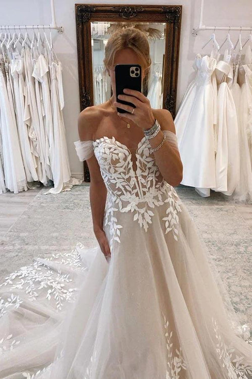 Abiti da sposa a linea ad A con scollo a barca e applicazioni di pizzo Vestito nuziale