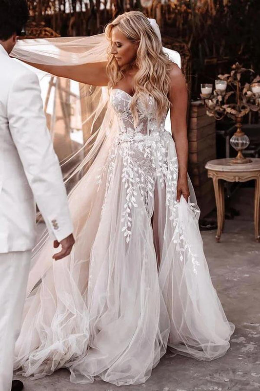 A-line Sweetheart Lace Appliques Boho Long Wedding Dress