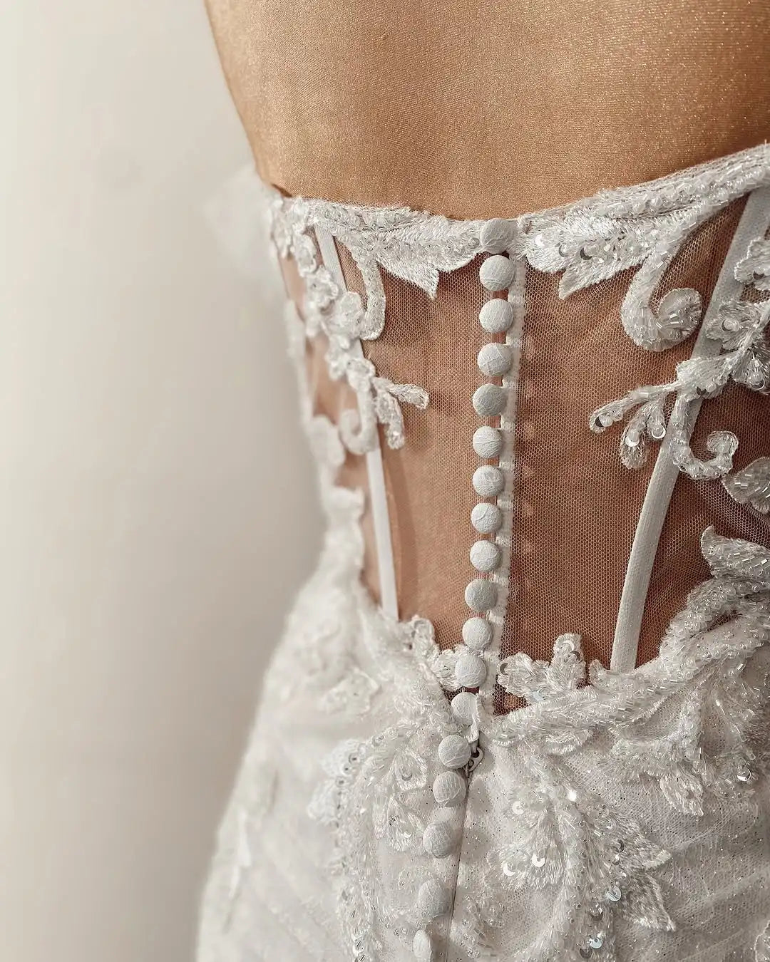 Customized Lace Mermaid Wedding Dress With Appliques And Sweetheart Neck