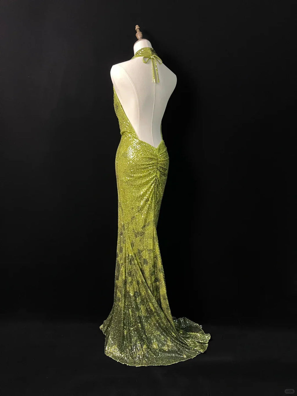 Splendido abito da sera verde smeraldo con paillettes, senza schiena, stile sirena lungo, modello Y8647
