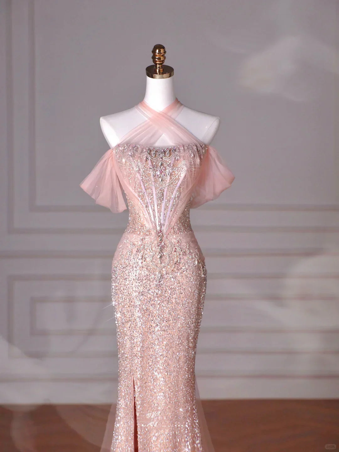 Elegante abito da sera lungo color rosa con scollo all'americana, paillettes, perline e tulle, modello sirena, abito da ballo Y8620