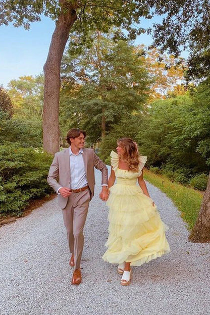 A-Linie Prinzessin Tüll Lagen Gelb Langes Ballkleid