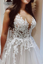 A Line V-neck Tulle Lace Appliques Beach Wedding Dresses Bridal Gown