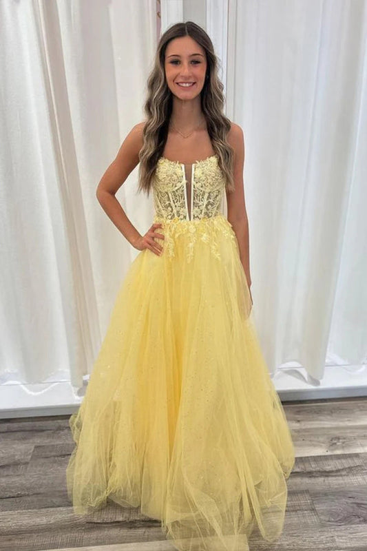 Vestidos de fiesta largos de encaje amarillo con escote en V y espalda descubierta