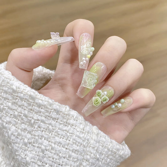 Venta directa de fábrica, uñas postizas largas trapezoidales con degradado verde, largas, con purpurina, de lujo, pintadas a mano. 