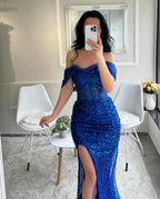 Vestidos de Baile Incríveis com Coluna, Sem Ombros, Sem Mangas, em Tule com Lantejoulas e Fenda Frontal