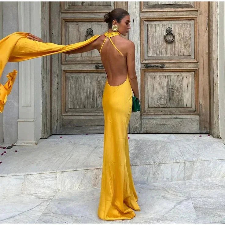 Vestido largo de gala amarillo satinado sin espalda y con hombros descubiertos Vestido de noche Y8466