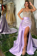 Belle robe de bal longue lilas sirène sans manches avec joyau et traîne