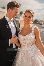 Beauty White Sweetheart Sleeveless A Line Wedding Dress With Appliques