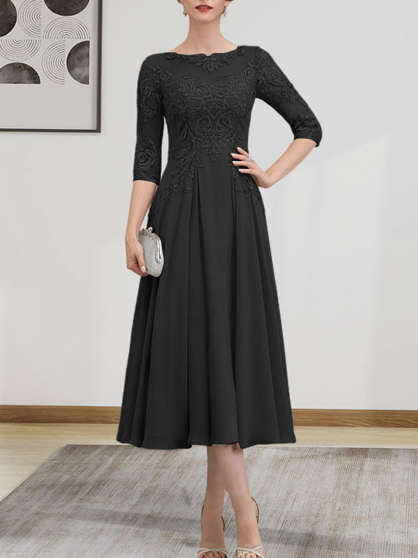 Robe de mère de la mariée en dentelle de mousseline à jupe évasée, longueur thé, décolleté illusion en forme de goutte, ornée de perles et de paillettes