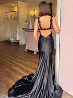 Red Mermaid Prom Dress Floral Applique Straps Floor Length Gown With Slit